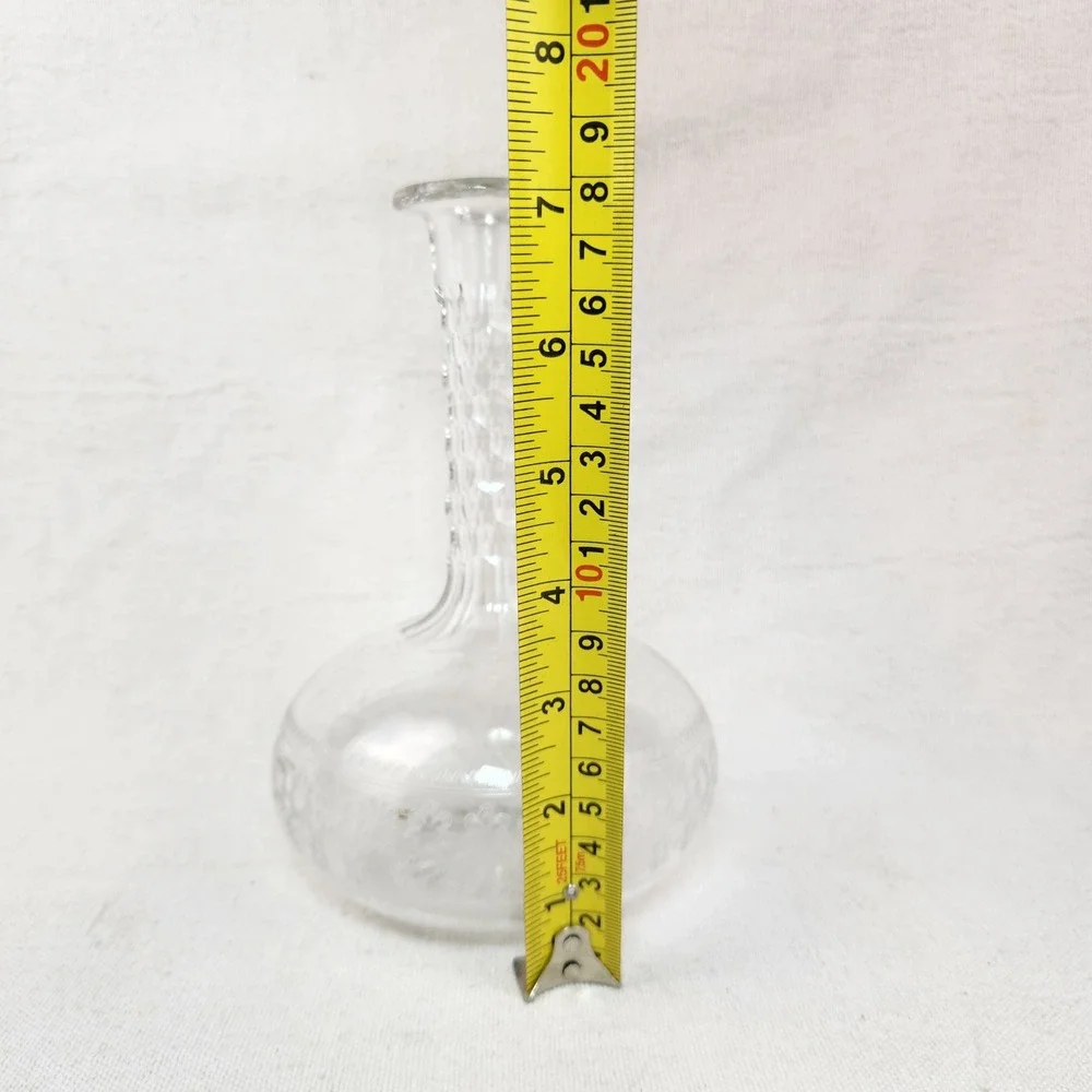 Vintage Etched Clear Glass Decanter Faceted Neck Starburst Base 8 Inch